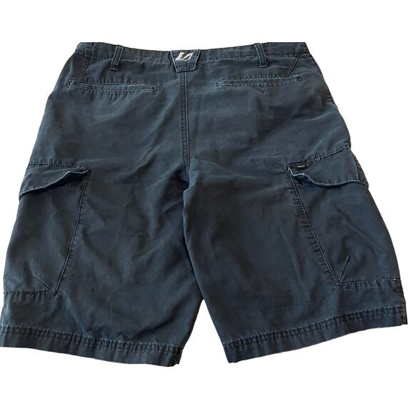 AMPLIFY CARGO SHORTS, MENS, 32/TAG, MEASURED 34 WAIST, BLACK, HIGH RISE - Picture 3 of 11